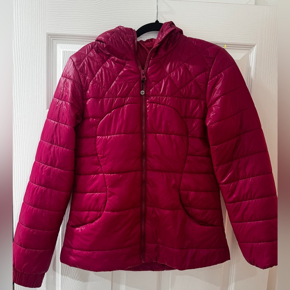 lululemon Athletica Women's Puffer Jacket - Berry Red